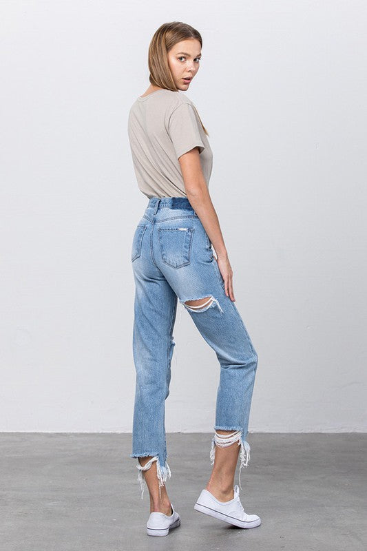 PREMIUM TAPERED JEANS