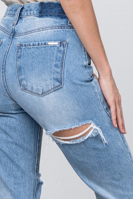 PREMIUM TAPERED JEANS