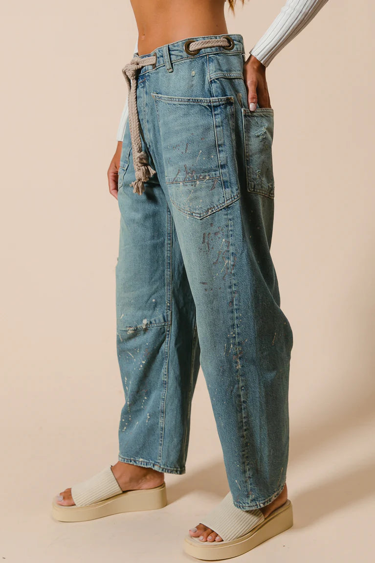 DRIP PAINT WASHED JEANS
