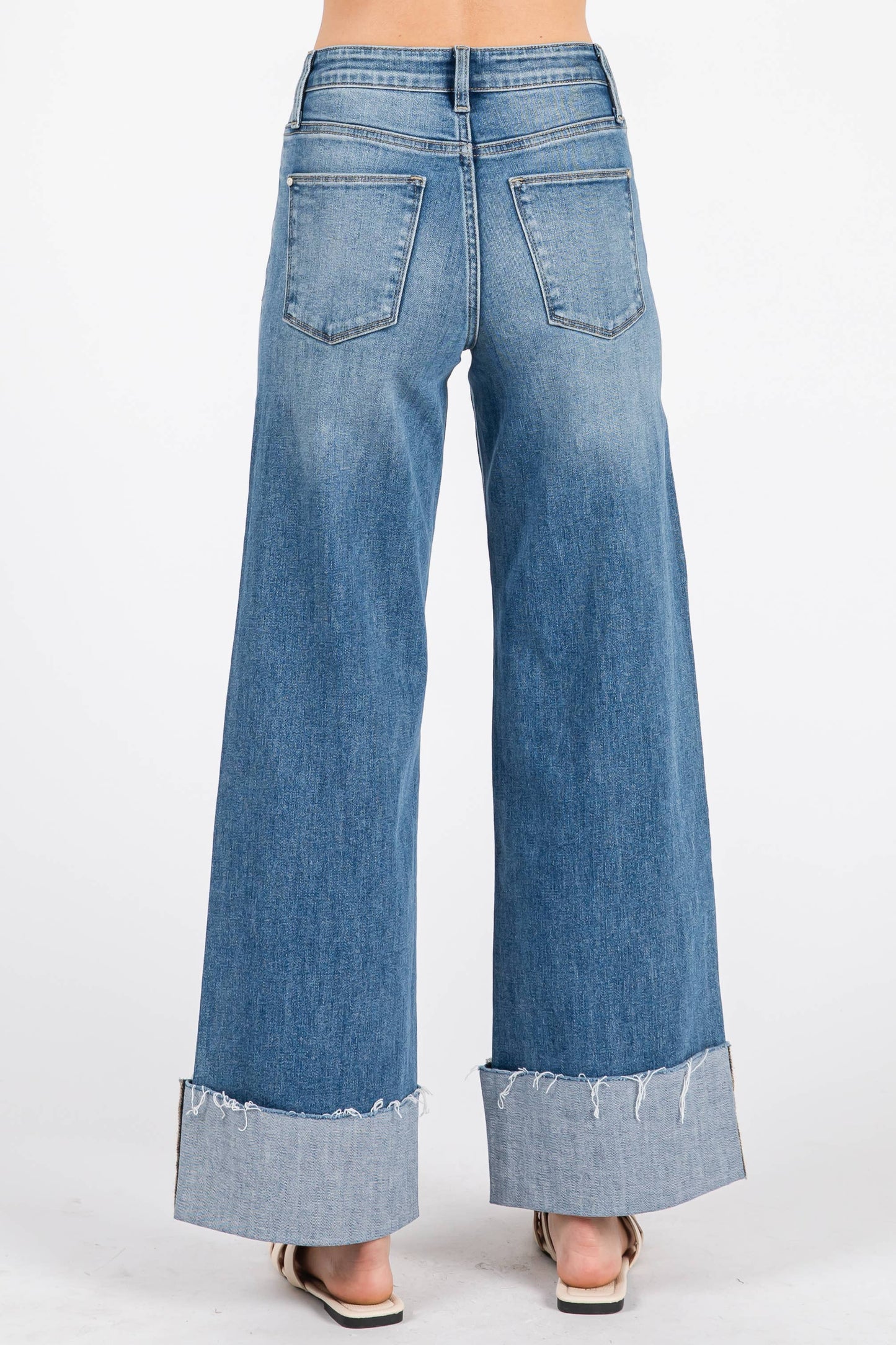 HIGH RISE STRETCH WIDE LEG W/ CUFFED HEM JEANS