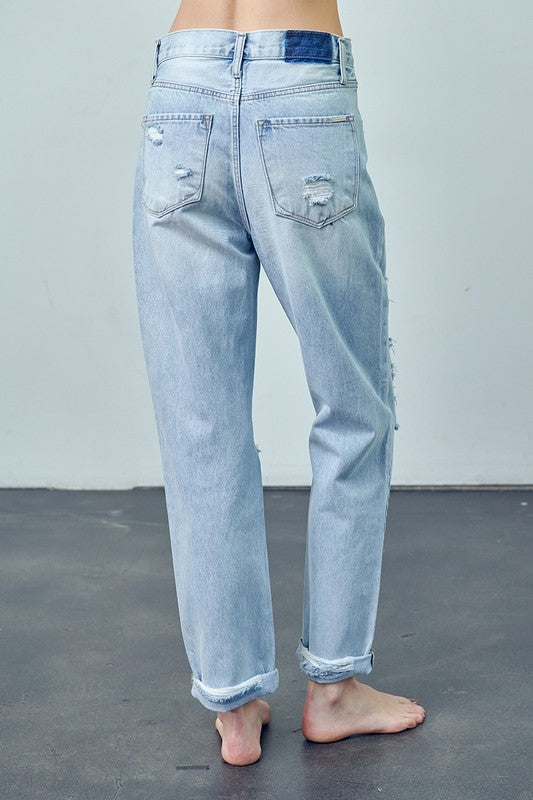 Crossover Boyfriend Jeans