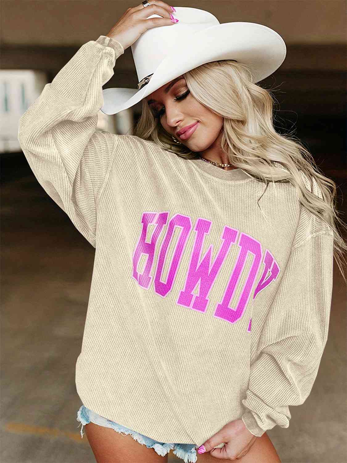 HOWDY Graphic Round Neck Sweatshirt